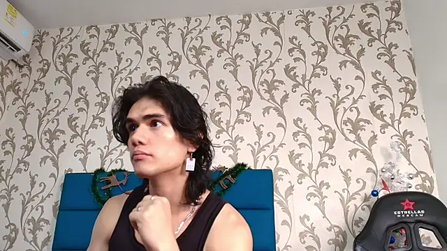 James Morrisonm online show from December 15, 8:14 pm