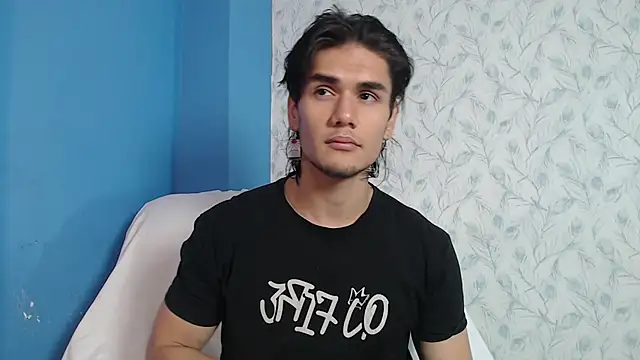 James Morrisonm online show from February 24, 12:39 pm