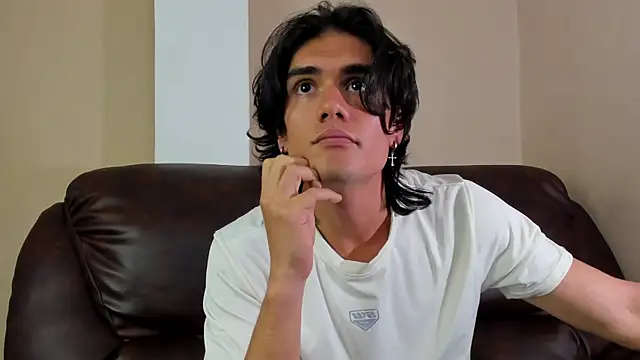 James Morrisonm online show from November 24, 8:42 pm