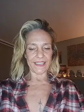 LittleSexyT online show from November 6, 10:14 pm