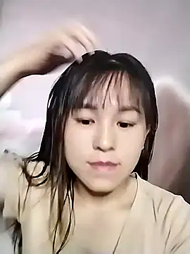 Snapshot of meeow-bimew chatting on November 3, 9:46 am meeow-bimew online show from November 3, 9:46 am