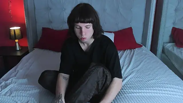 CutieKai  online show from November 2, 9:09 pm