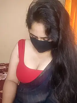 Snapshot of mouni499 chatting on June 12, 10:35 am mouni499 online show from June 12, 10:35 am