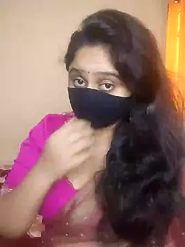 Snapshot of mouni499 chatting on June 29, 8:43 am mouni499 online show from June 29, 8:43 am