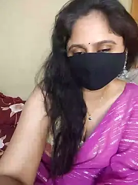 Snapshot of mouni499 chatting on June 9, 3:46 pm mouni499 online show from June 9, 3:46 pm