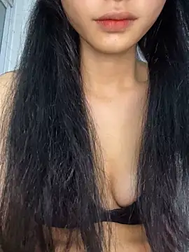 Snapshot of lung-linh chatting on December 18, 2:10 pm lung-linh online show from December 18, 2:10 pm