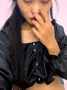 Snapshot of lung-linh chatting on December 2, 1:13 pm lung-linh online show from December 2, 1:13 pm