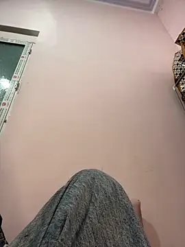 Snapshot of lung-linh chatting on December 1, 7:42 am lung-linh online show from December 1, 7:42 am