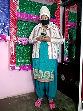 Hotsexy bhabhiji online show from January 7, 4:12 pm