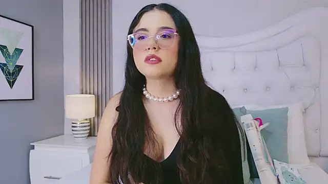 ScarlettPetrova online show from May 27, 11:28 am