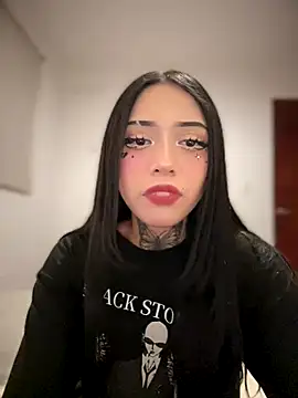 JIORYOvO online show from January 8, 3:12 am