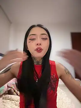 JIORYOvO online show from March 12, 3:56 am