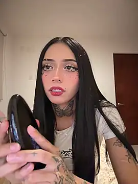 JIORYOvO online show from June 1, 4:24 am