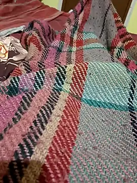 parth08raj online show from December 3, 7:13 pm