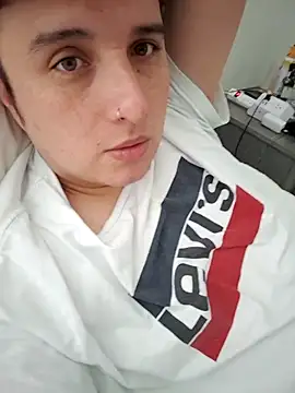 Snapshot of AngelsCouple- chatting on November 1, 6:35 pm AngelsCouple- online show from November 1, 6:35 pm