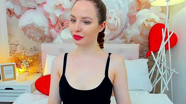 MonaRicci online show from February 21, 1:24 pm