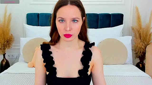 MonaRicci online show from March 7, 1:16 pm