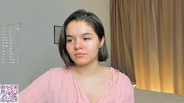 Xo Laura online show from January 14, 1:42 am