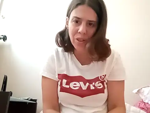 hotnathy69 online show from December 5, 8:13 am