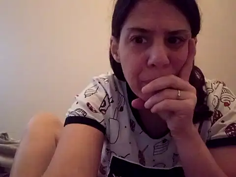 hotnathy69 online show from December 23, 8:24 am