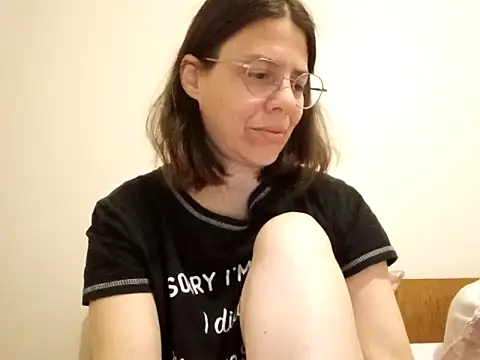 hotnathy69 online show from April 28, 7:13 am