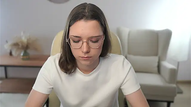 Snapshot of TashaKava chatting on November 4, 8:51 am TashaKava online show from November 4, 8:51 am