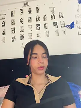 Snapshot of Milleradhara24 chatting on July 1, 2:12 am Milleradhara24 online show from July 1, 2:12 am