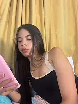 Snapshot of Milleradhara24 chatting on July 8, 4:35 am Milleradhara24 online show from July 8, 4:35 am