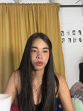 Snapshot of Milleradhara24 chatting on July 13, 2:00 am Milleradhara24 online show from July 13, 2:00 am
