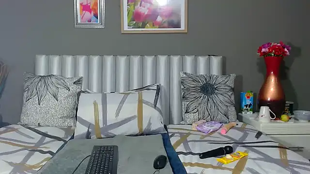 Snapshot of Belinder003 chatting on November 13, 9:19 pm Belinder003 online show from November 13, 9:19 pm