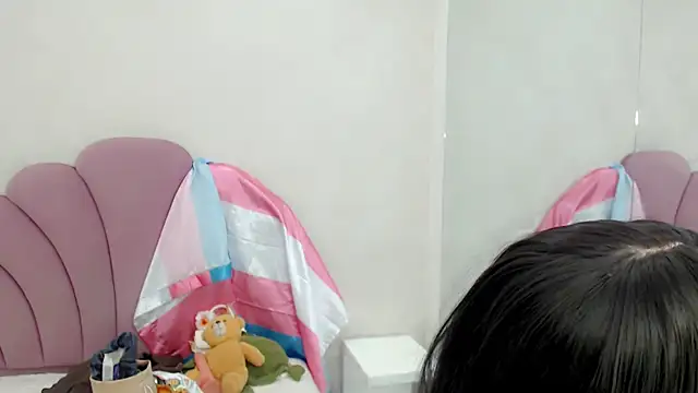 horny bri  online show from December 19, 1:24 pm