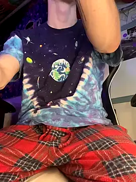 mascboyyy online show from November 15, 5:33 am