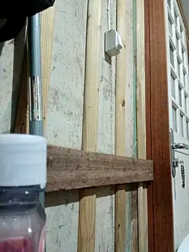 ruiviinhaah online show from February 8, 11:46 pm