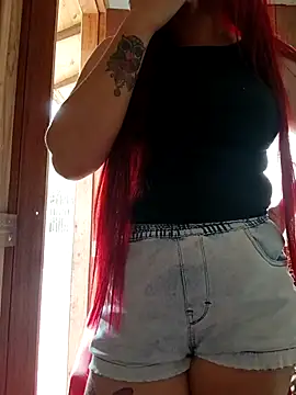 ruiviinhaah online show from November 25, 6:19 pm