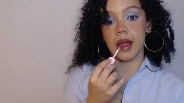 Snapshot of goddessvenus444 chatting on February 28, 4:23 am goddessvenus444 online show from February 28, 4:23 am