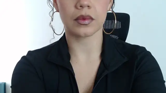 Snapshot of goddessvenus444 chatting on February 23, 4:07 pm goddessvenus444 online show from February 23, 4:07 pm