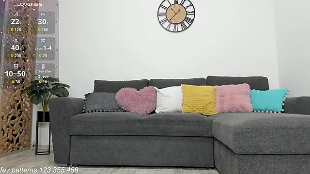 ScarletFlamee online show from February 25, 8:19 pm