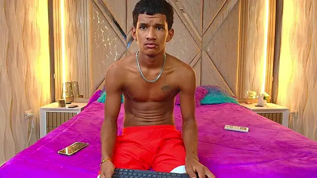 Boy savoy online show from November 14, 7:28 pm