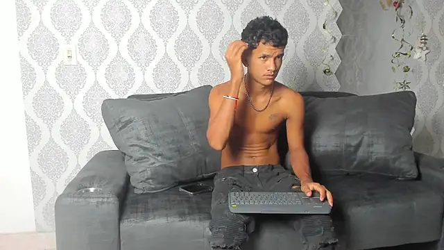 Boy savoy online show from December 20, 7:22 am