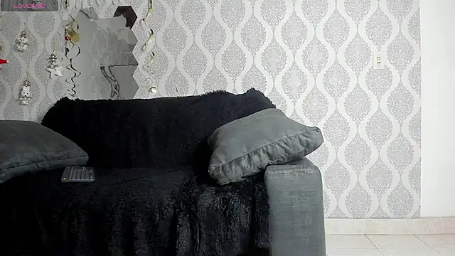 Boy savoy online show from December 18, 7:24 am