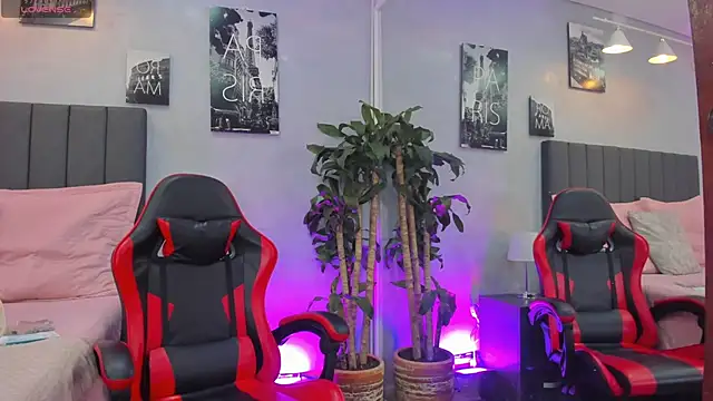 kendra london online show from November 25, 11:21 am