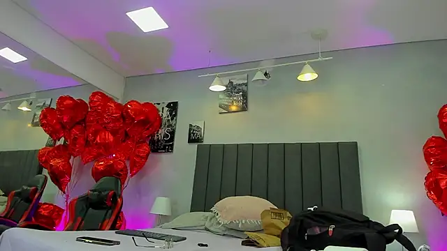 kendra london online show from February 22, 11:12 am