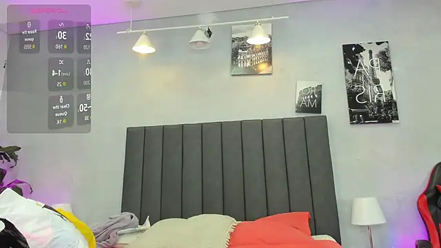 Snapshot of kendra_london chatting on June 18, 11:26 am kendra london online show from June 18, 11:26 am
