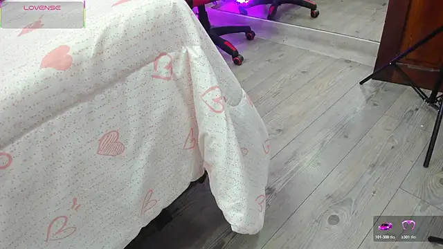 kendra london online show from March 27, 11:11 am