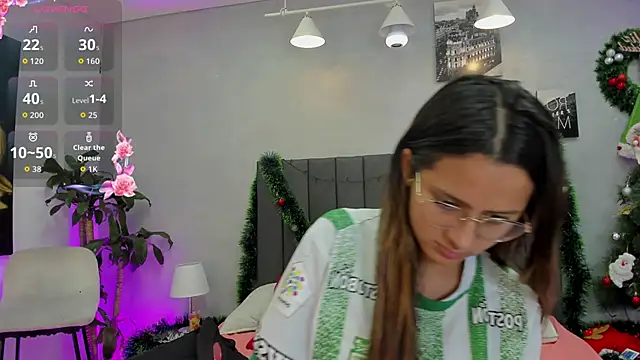 kendra london online show from December 17, 11:48 am