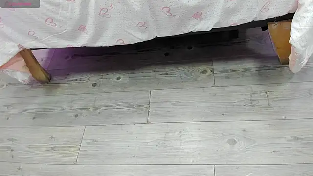 kendra london online show from March 24, 11:10 am