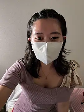 Snapshot of -Amane-ch chatting on November 5, 5:10 am -Amane-ch online show from November 5, 5:10 am