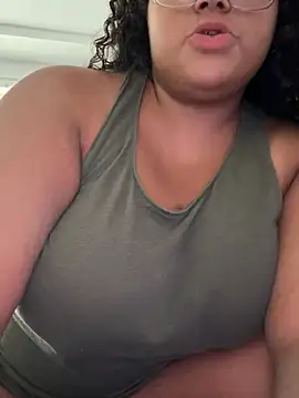 janellxo online show from July 29, 7:57 pm