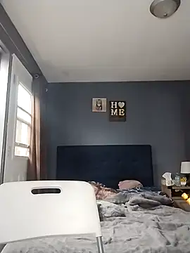 BiancaClarkson online show from November 7, 6:01 pm