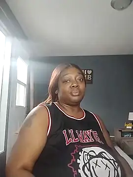 BiancaClarkson online show from December 18, 7:18 pm